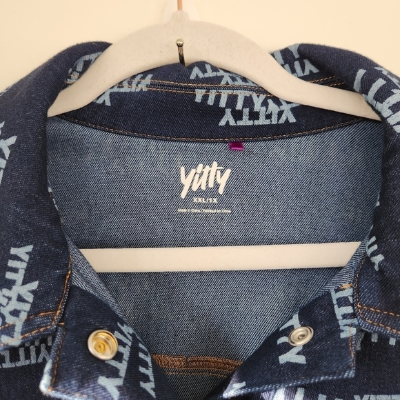 Yitty Denim is Served Crop Jean Jacket Size 1X XXL - Picture 3 of 8